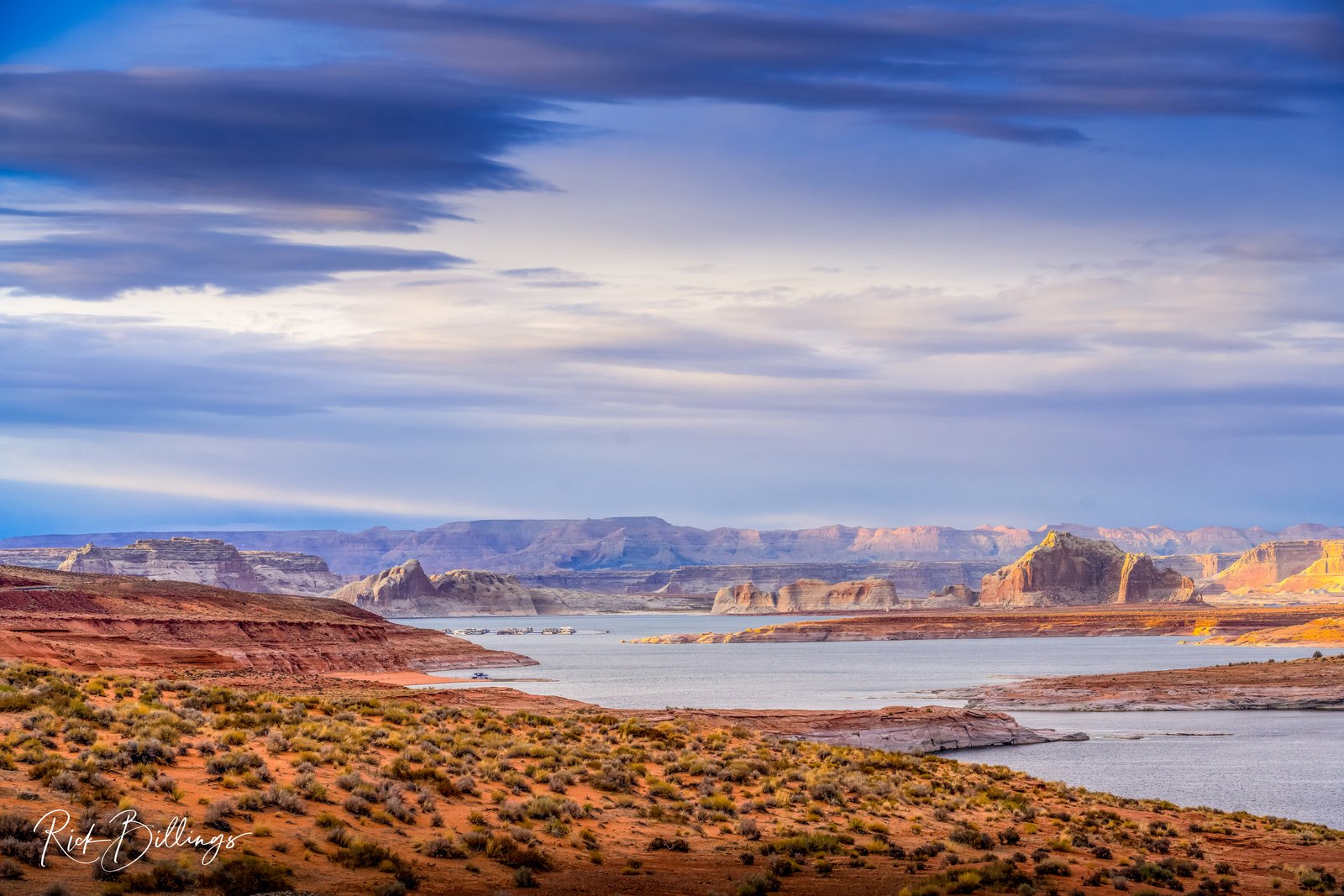 Wahweap Bay On Lake Powell